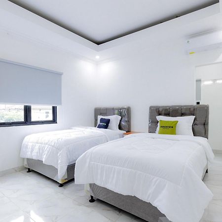 Urbanview Hotel Amira Syariah Bogor Pamoyanan Eksteriør bilde