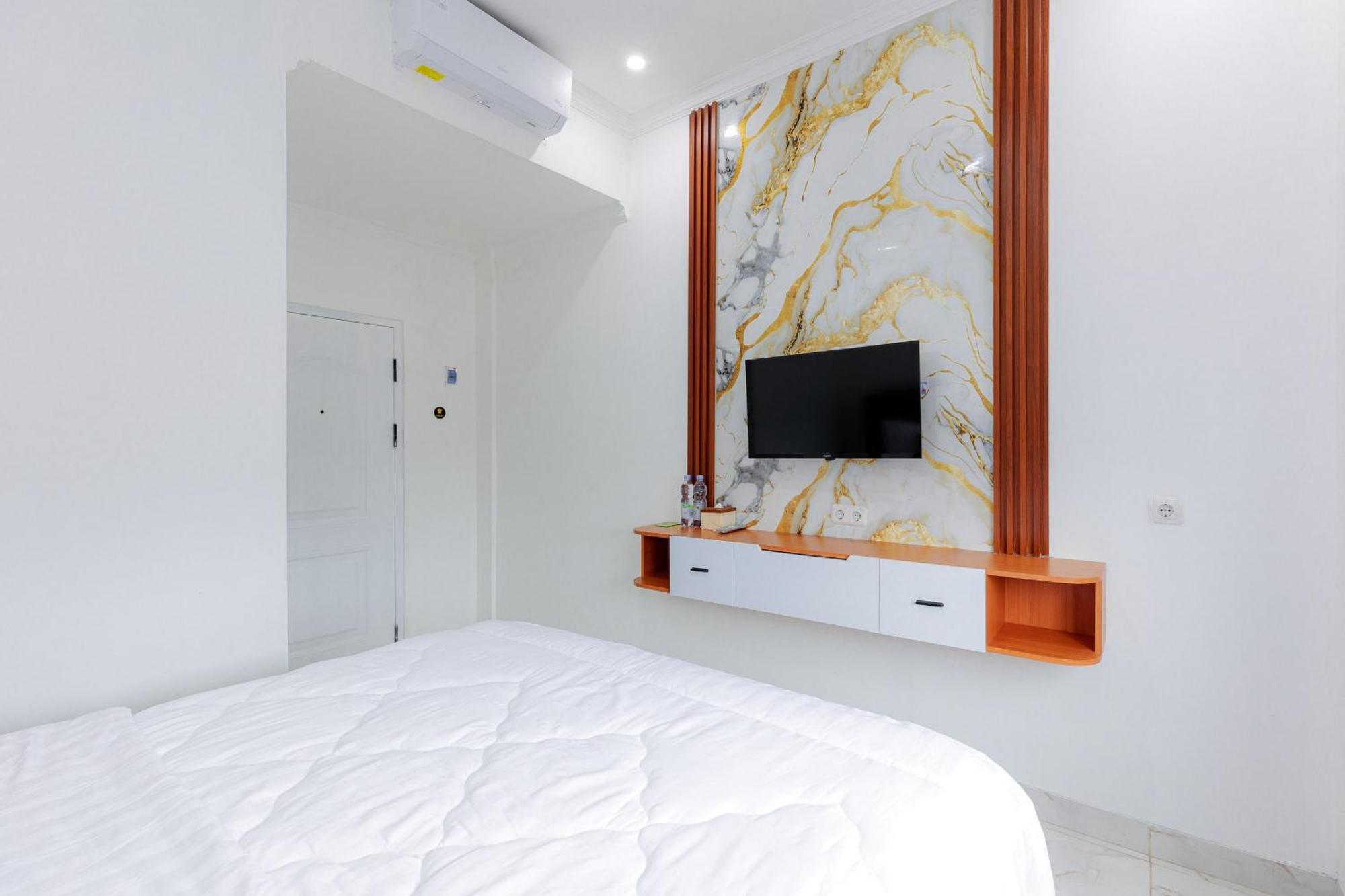 Urbanview Hotel Amira Syariah Bogor Pamoyanan Eksteriør bilde