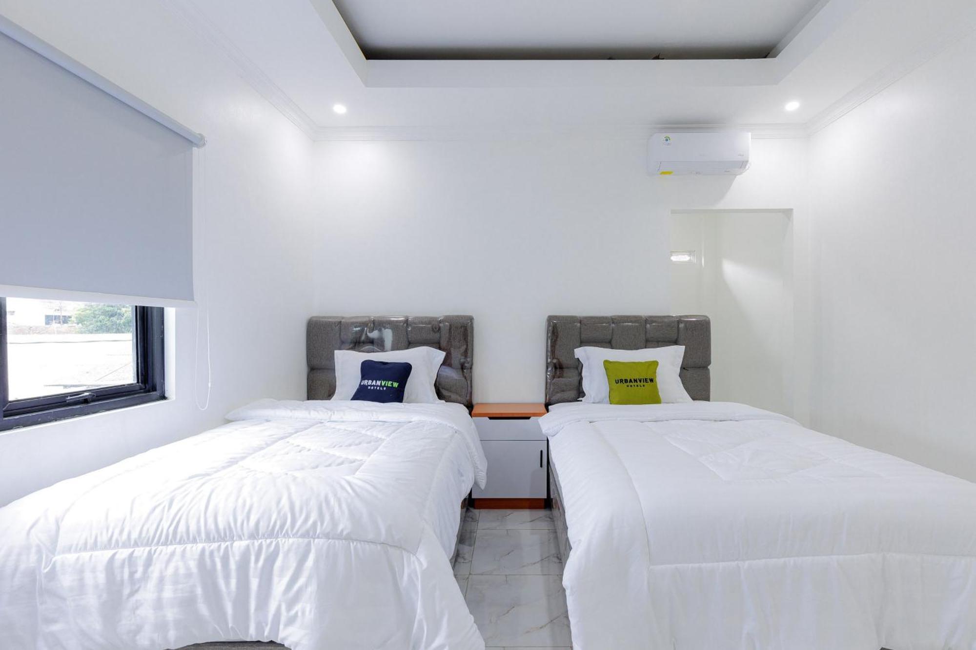 Urbanview Hotel Amira Syariah Bogor Pamoyanan Eksteriør bilde